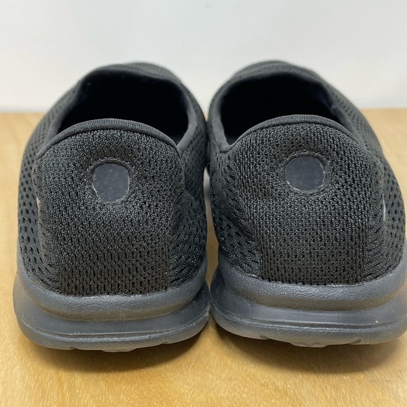 Skechers Go Step Black Knit Mesh Skip On Shoes w/Goga Mat Technology Size 9 - Picture 4 of 10